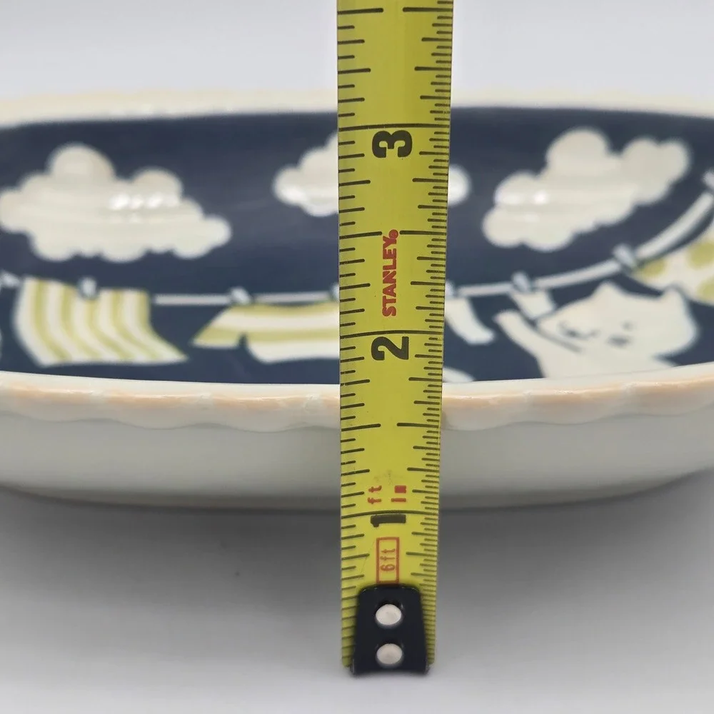 Miya Ceramic Oval Bowl Cat Mouse Doing Laundry Decorative Cute K Factory Japan